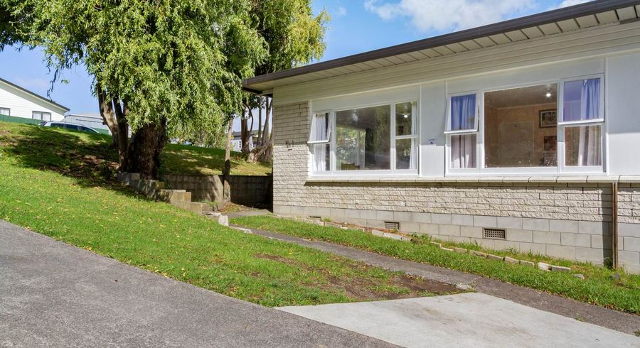  at 1/134 Edmonton Road, Te Atatu South, Auckland