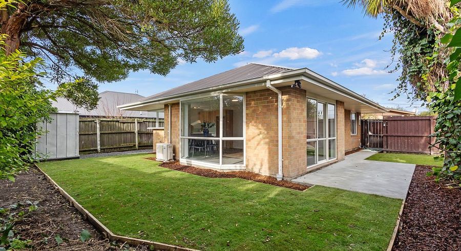  at 2/9 Ruru Road, Bromley, Christchurch City, Canterbury
