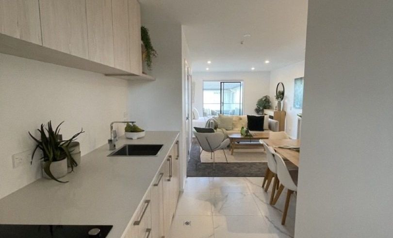  at 4b/87 Taikata Road , Te Atatu Peninsula, Waitakere City, Auckland