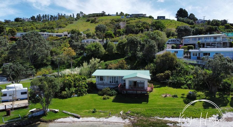  at 12 Piccadilly Street, Pahi, Paparoa