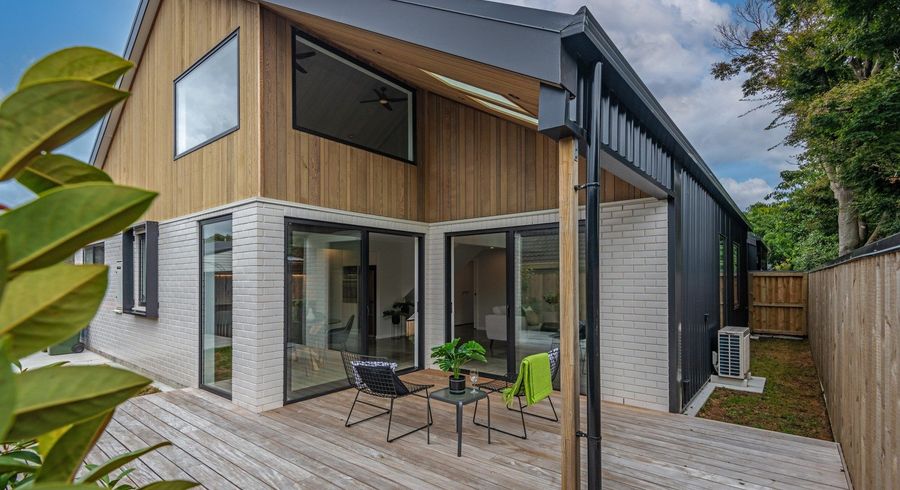  at 6 Weston Avenue, Roslyn, Palmerston North