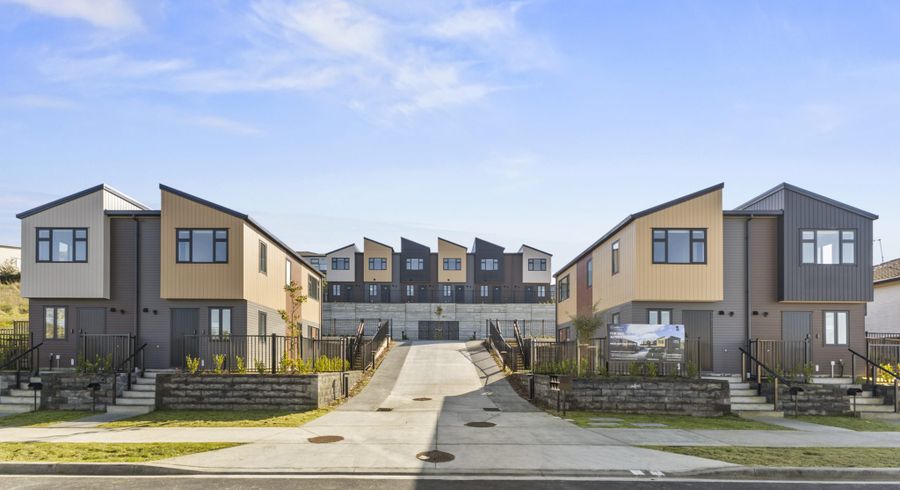  at 2 Mataara Lane, Alfriston, Manukau City, Auckland