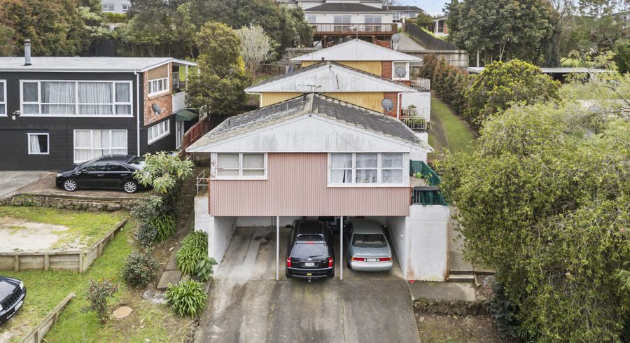  at 2/31 Simkin Avenue, Saint Johns, Auckland City, Auckland