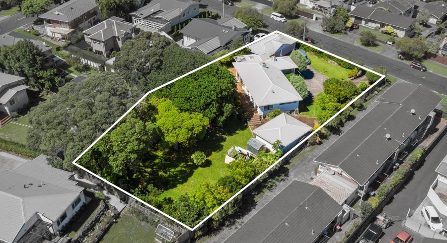  at 24 Tawa Road, Onehunga, Auckland