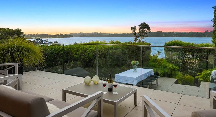  at 77 The Terrace, Herald Island, Waitakere City, Auckland