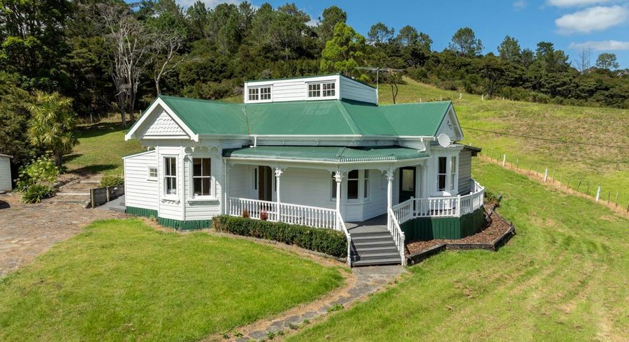  at 24 Mudgeways Road, Massey, Auckland