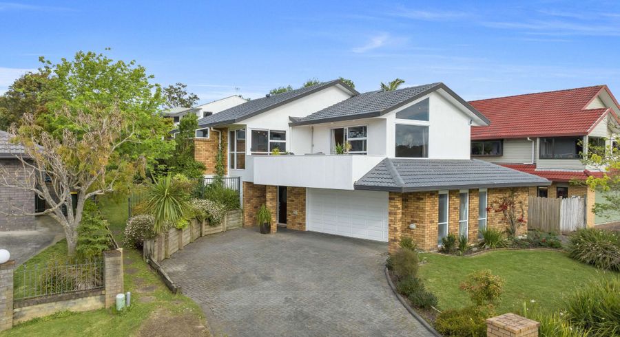  at 11 Ayrshire Place, Somerville, Manukau