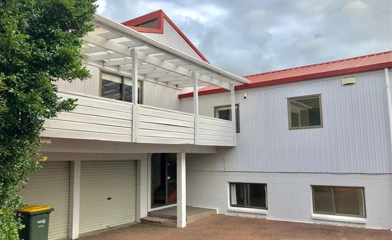  at 51 Hadfield Street, Beach Haven, North Shore City, Auckland