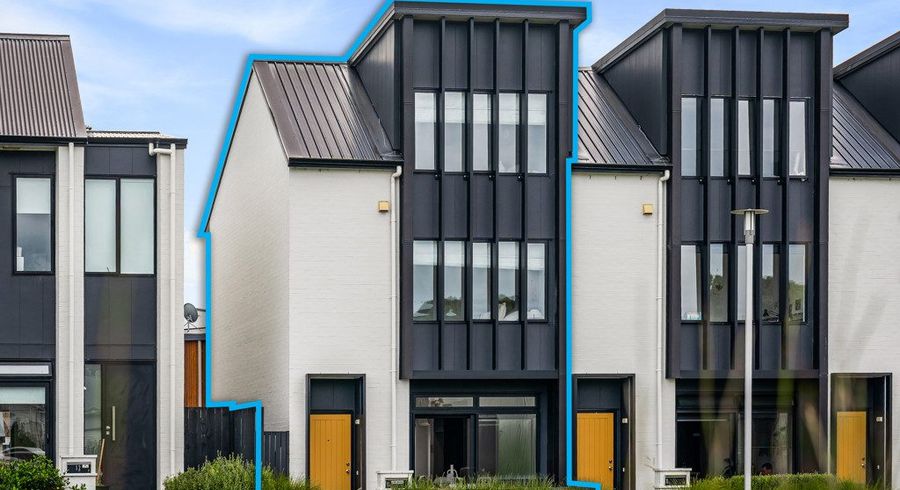  at 10 Alexander Willis Crescent, Hobsonville, Waitakere City, Auckland