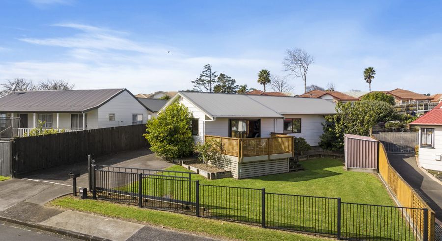  at 30 Bluewater Place, Wattle Downs, Auckland
