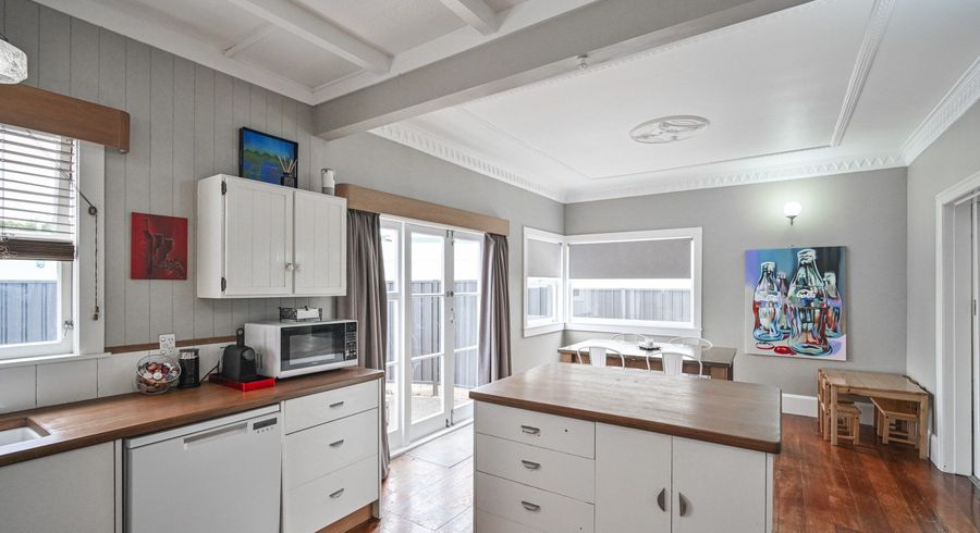  at 206 Gallien Street, Saint Leonards, Hastings