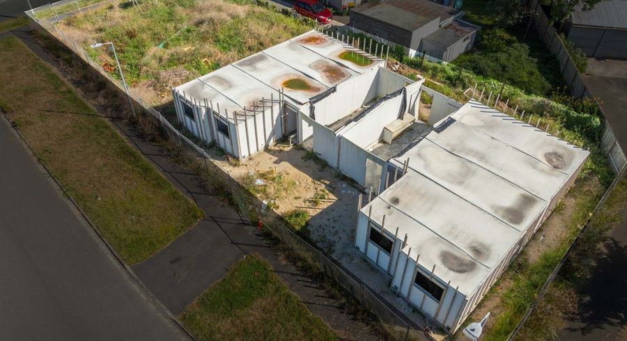  at 114 Holland Road, FAIRFIELD, HAMILTON