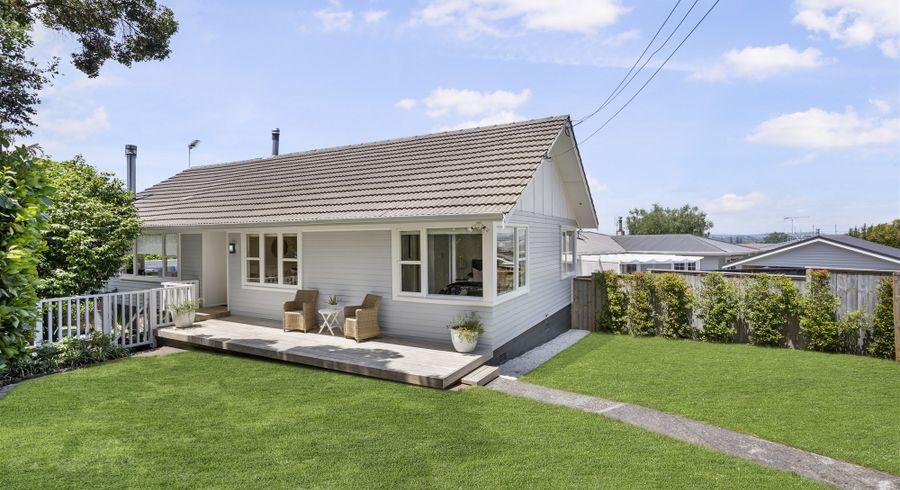  at 16 Apirana Avenue, Glen Innes, Auckland