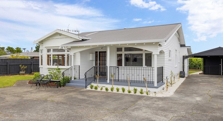  at 2 Alma Place, Milson, Palmerston North
