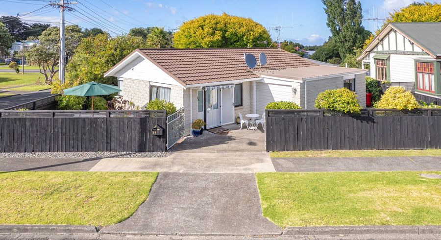  at 54 Maxwell Avenue, Durie Hill, Whanganui