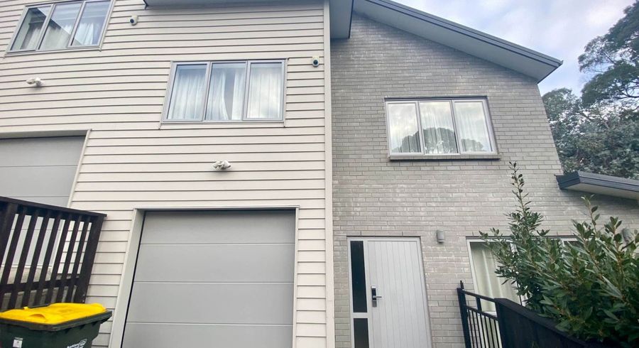  at 29 Sunshine Boulevard, Sunnyvale, Waitakere City, Auckland