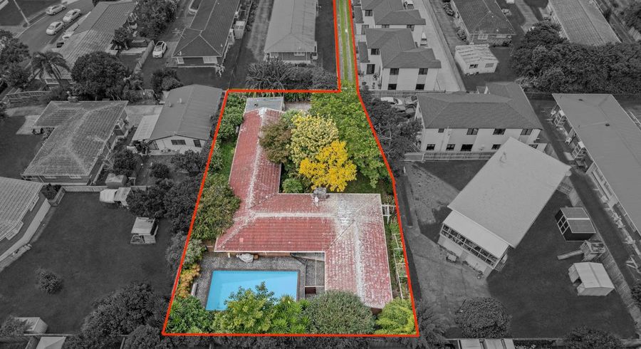  at 32 Alexander Avenue, Papatoetoe, Manukau City, Auckland