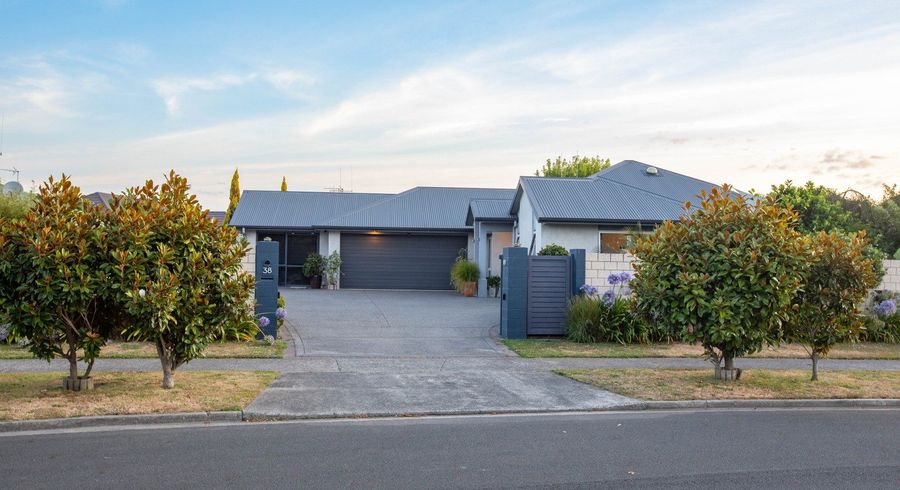  at 38 Farringdon Avenue, Rototuna North, Hamilton