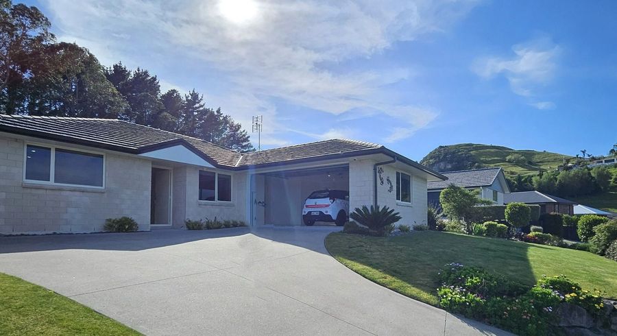  at 298 Ballintoy Park Drive, Welcome Bay, Tauranga, Bay Of Plenty