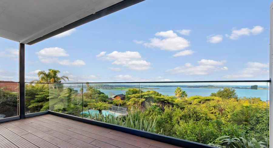  at 4/340 Hillsborough Road, Mount Roskill, Auckland