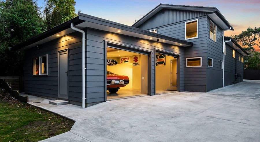  at 13 Stallard Place, Glen Eden, Auckland