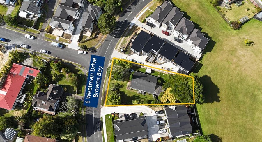  at 6 Weetman Drive, Browns Bay, North Shore City, Auckland