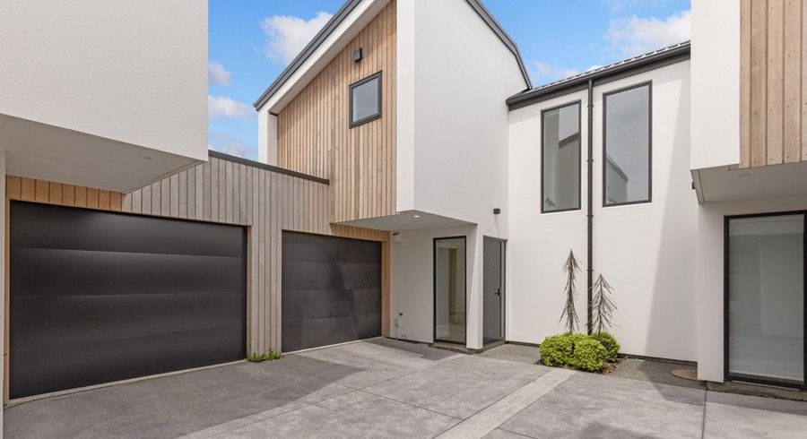  at 2/37 Maxwell Street, Riccarton, Christchurch City, Canterbury