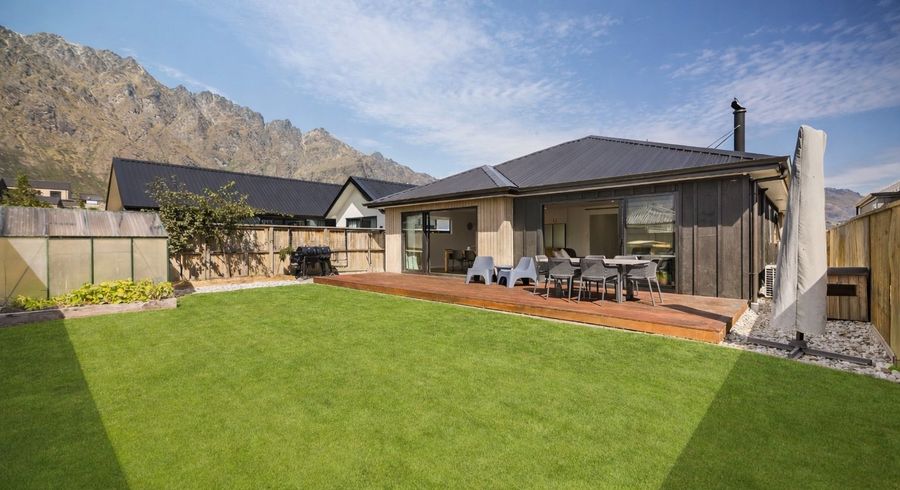  at 22 Crop Street, Hanley's Farm, Jacks Point, Queenstown-Lakes, Otago