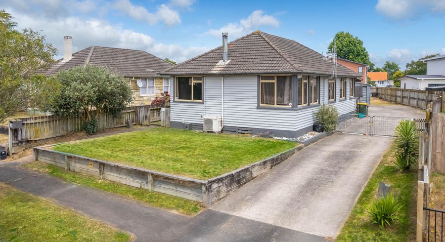  at 42 Ross Crescent, Fairfield, Hamilton