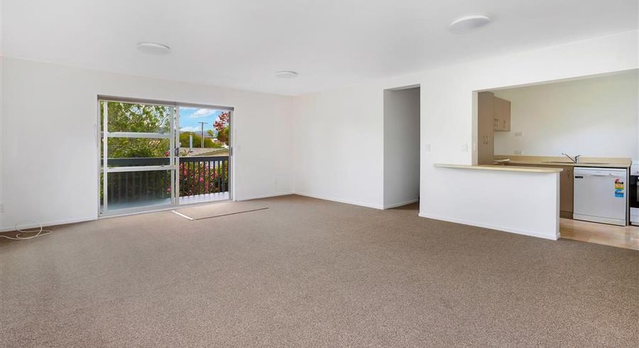  at 2 Sun Valley, Hatfields Beach, Orewa