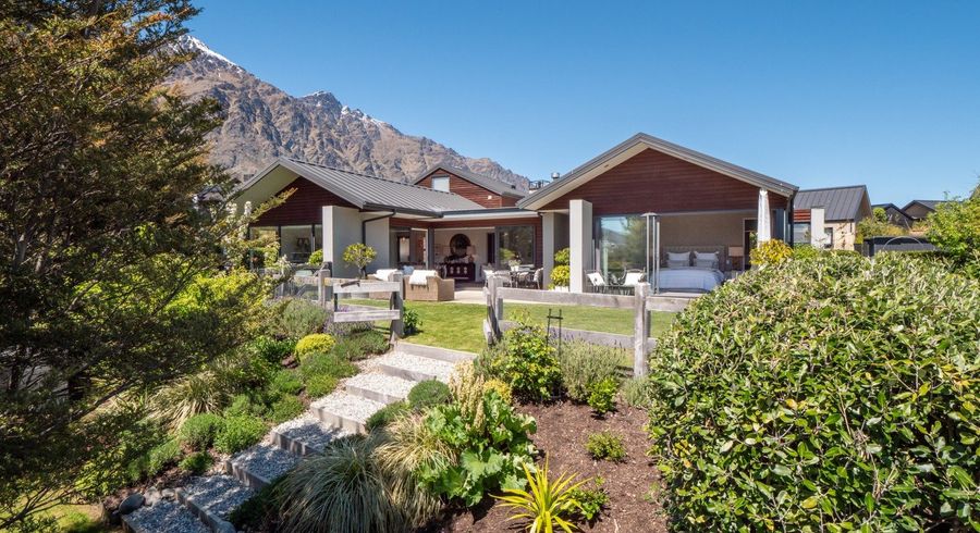  at 2 Aberdare Court, Jacks Point, Queenstown-Lakes, Otago