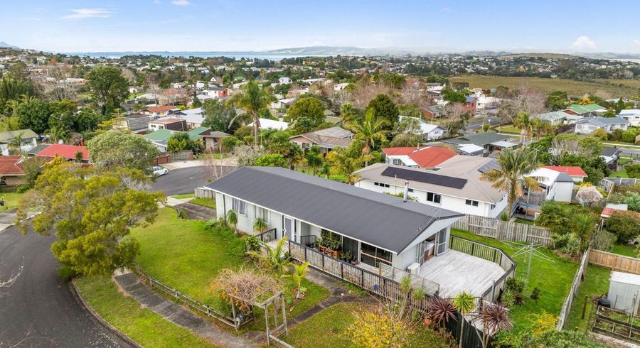  at 4 Montague Place, Onerahi, Whangarei