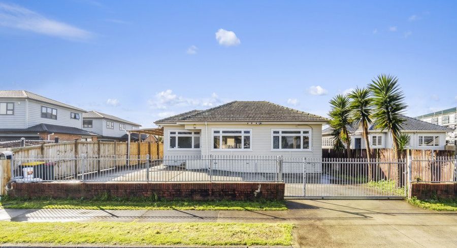  at 22 Ranfurly Road, Papatoetoe, Manukau City, Auckland
