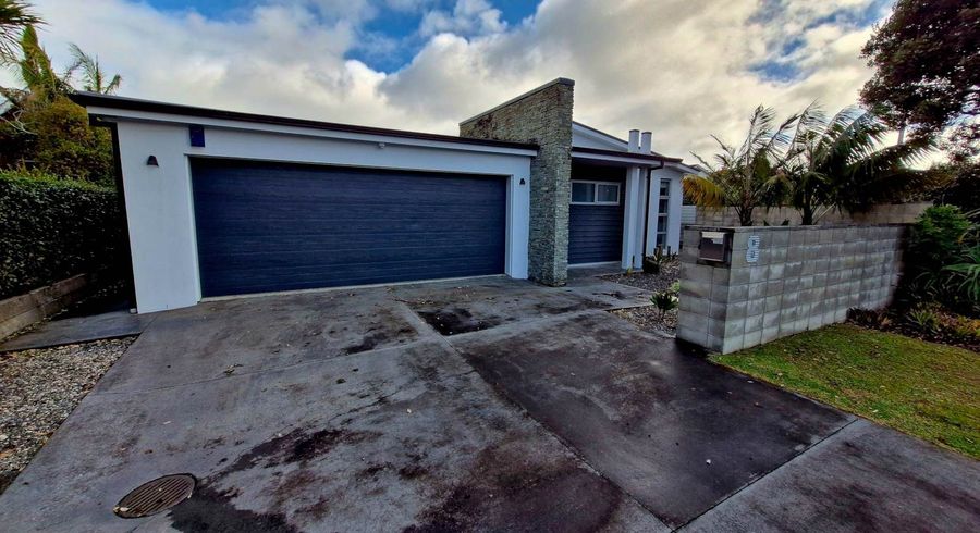  at 8 Marie Avenue, Red Beach, Red Beach