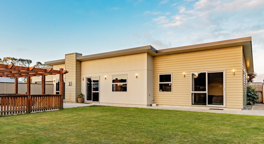  at 7 Kawatiri Place, Westport