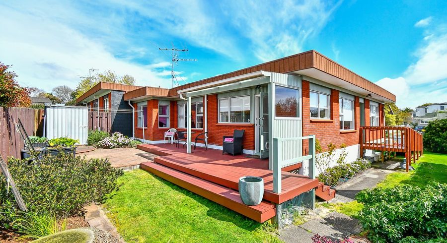  at 8a Ashdown Pl, Pahurehure, Papakura, Auckland
