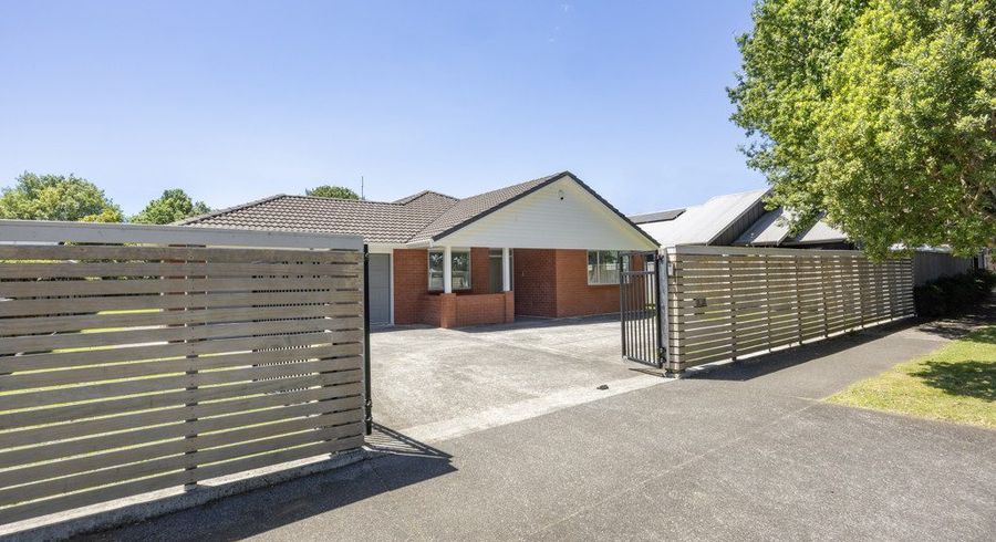  at 15 Acorn Street, Royal Oak, Auckland City, Auckland