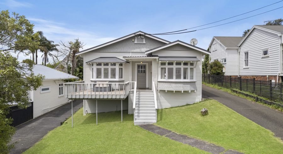  at 62 Larchwood Avenue, Westmere, Auckland