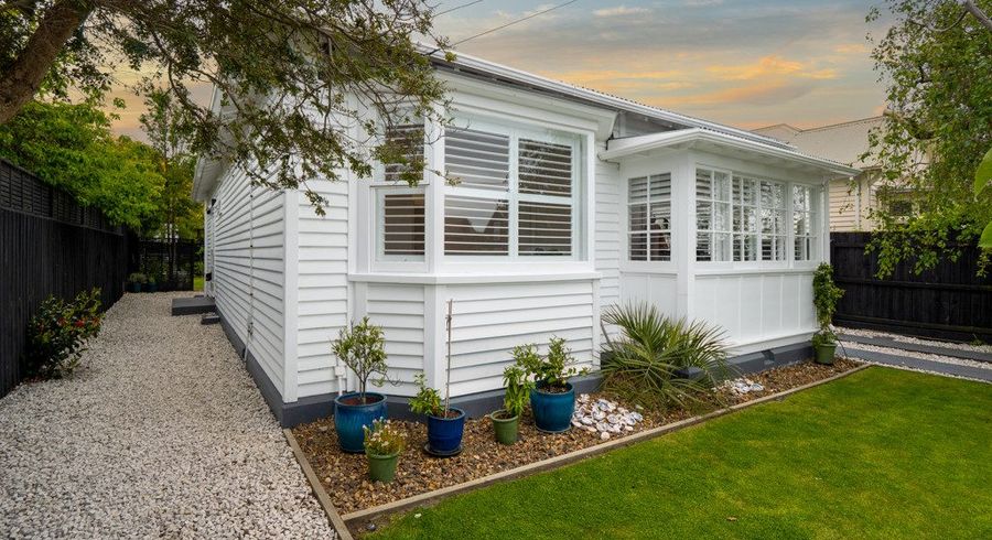  at 50 Wiggins Street, Sumner, Christchurch City, Canterbury