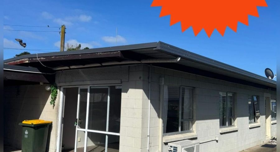  at 2/277 Massey Road, Mangere, Manukau City, Auckland