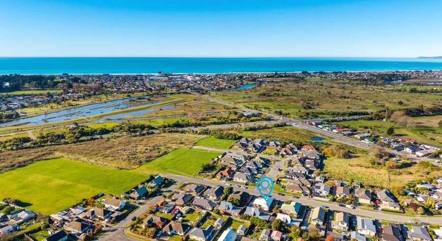  at 43 Farnborough Street, Aranui, Christchurch City, Canterbury