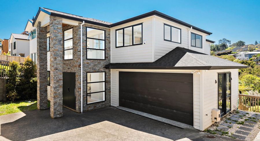  at 30 Para Close, Fairview Heights, Auckland