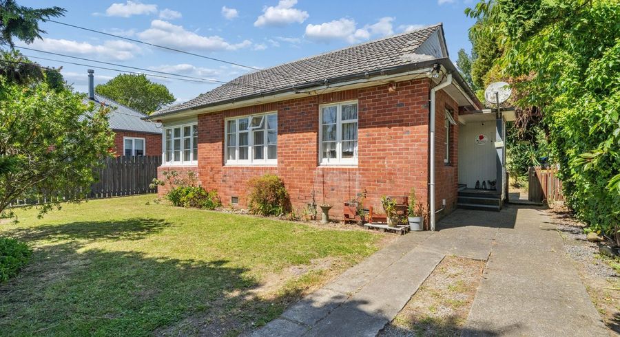  at 62 Waddington Drive, Naenae, Lower Hutt, Wellington