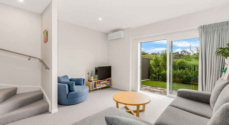  at 34 Koreke Close, Kenepuru, Porirua, Wellington