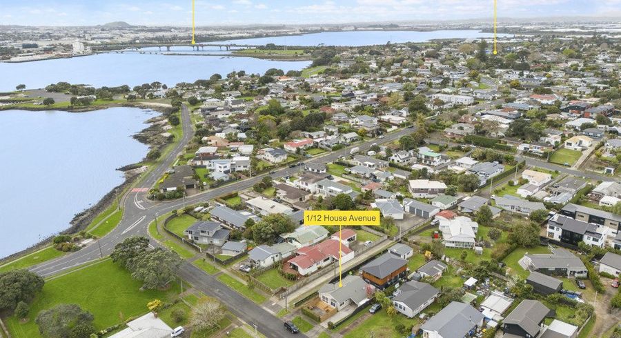  at 1/12 House Avenue, Māngere Bridge, Auckland