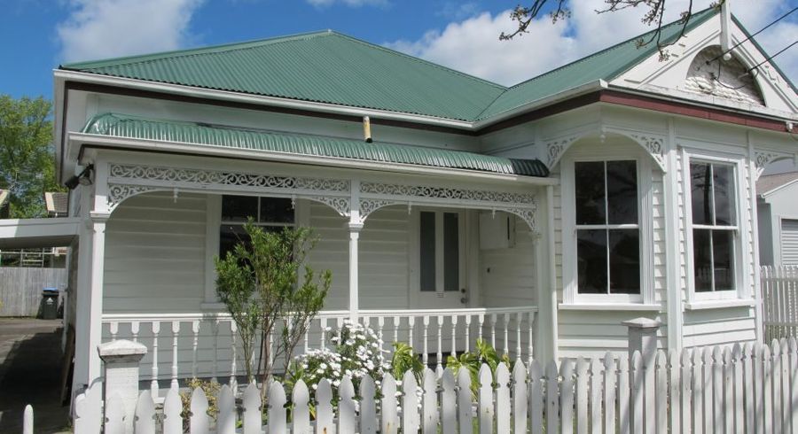  at 31 Royal Tce, Mount Eden, Auckland City, Auckland