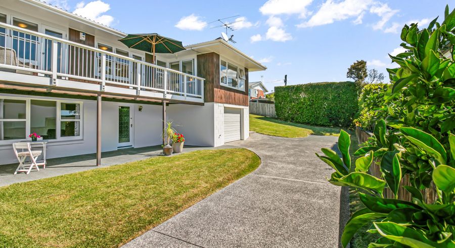  at 2/1 Purchas Road, Hauraki, Auckland