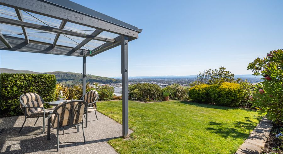  at 190 Cannon Hill Crescent, Mount Pleasant, Christchurch