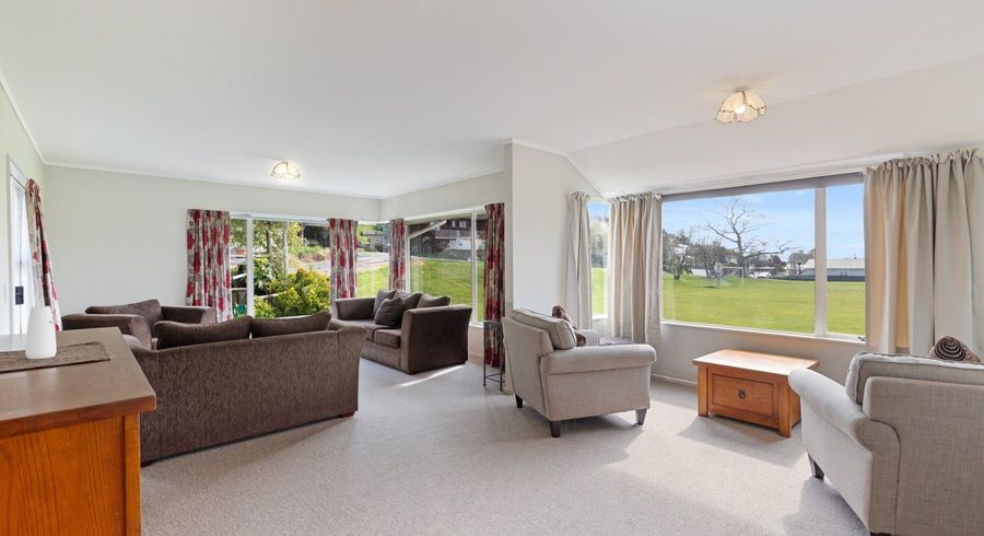  at 2/27 Renwick Place, Nelson South, Nelson, Nelson / Tasman