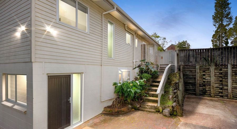  at 42 Northfield Road, Waitakere, Auckland